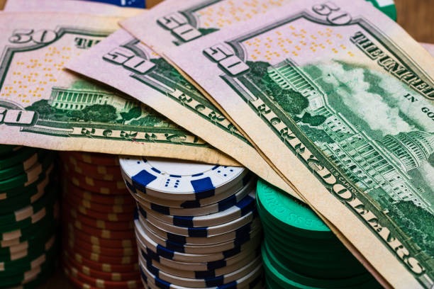 mawarselot live-dealer Caribbean Stud Poker table with dealer and multiple camera angles